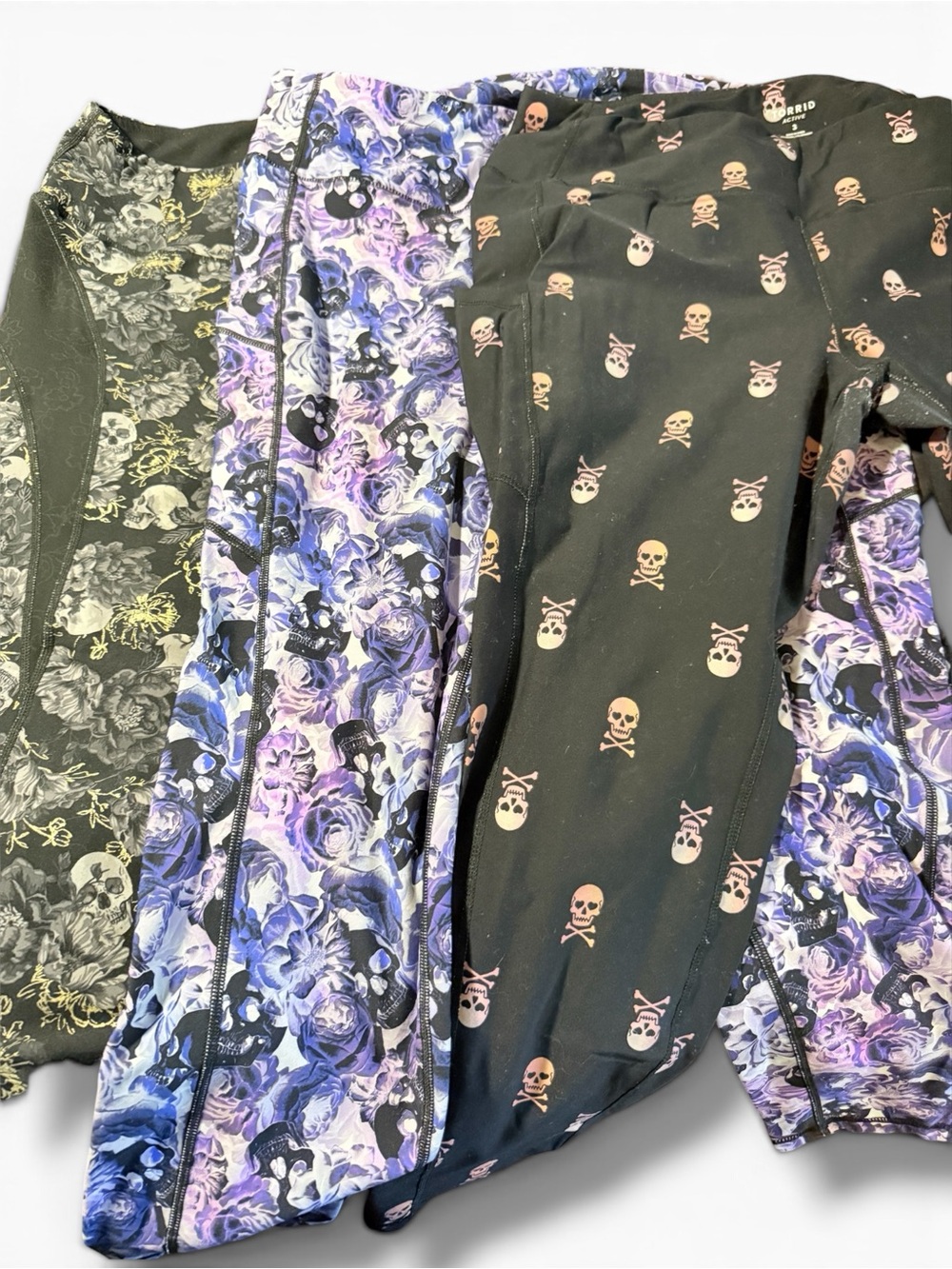 Torrid Active Skull Legging Lot Bundle! Size 3 (3 pairs)